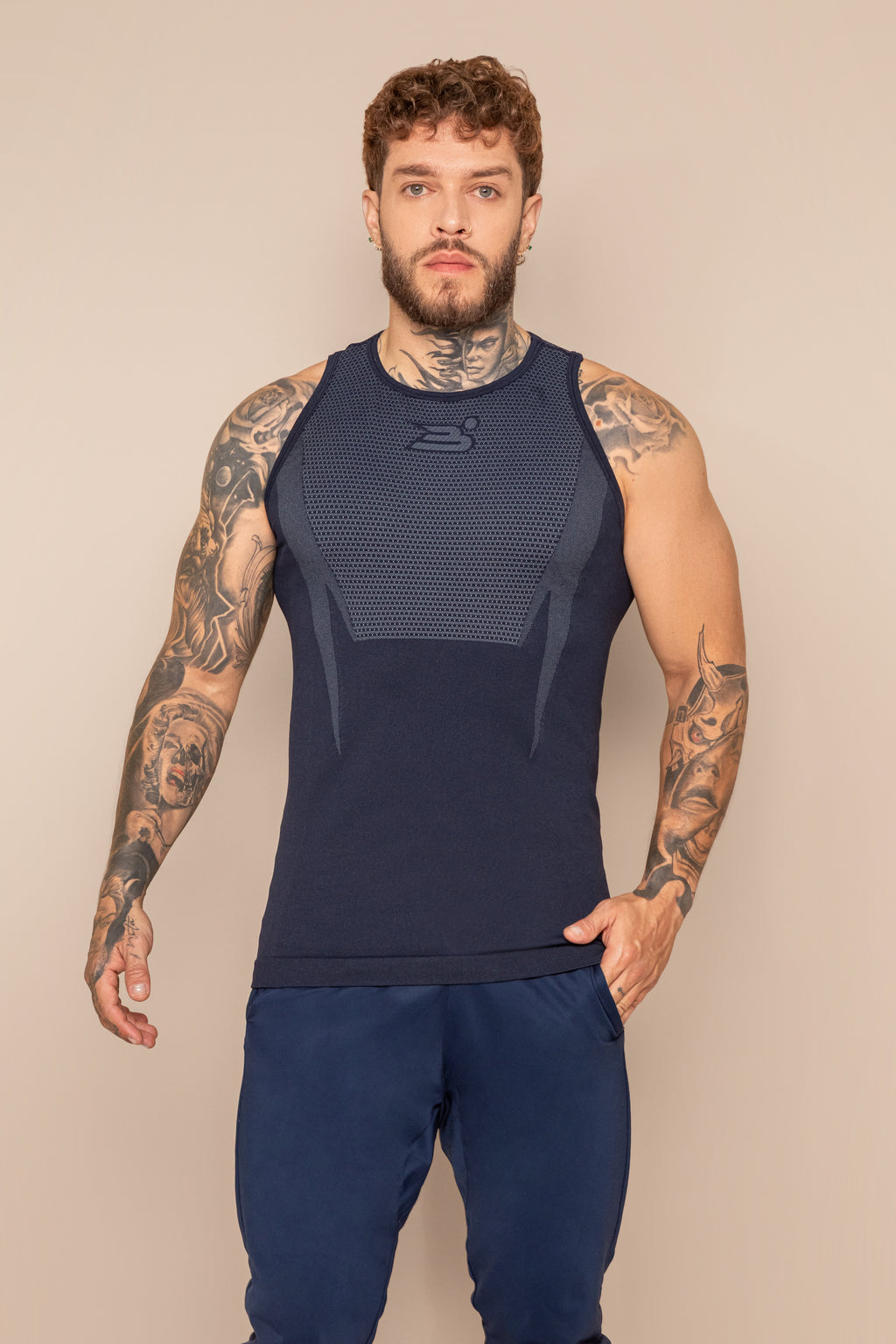 Camiseta deportiva tipo esqueleto con espalda olimpica